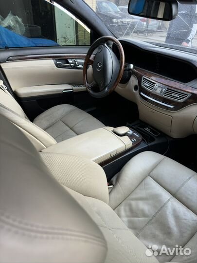 Mercedes w221 s500 на запчасти