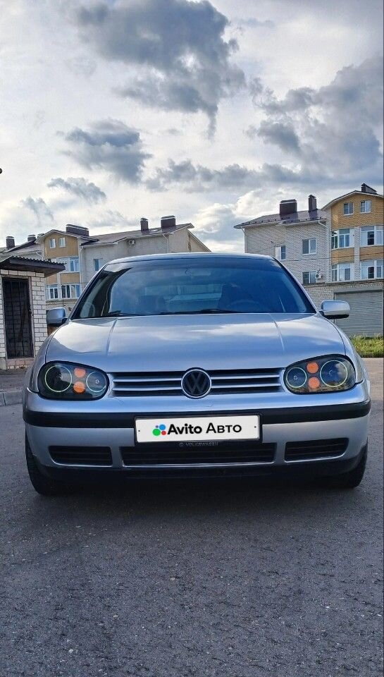 Volkswagen Golf: фото владельца