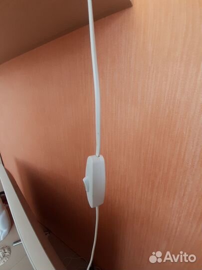 Настенный светильник бра