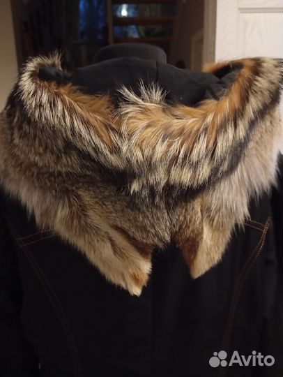 Польто с натуральным мехом