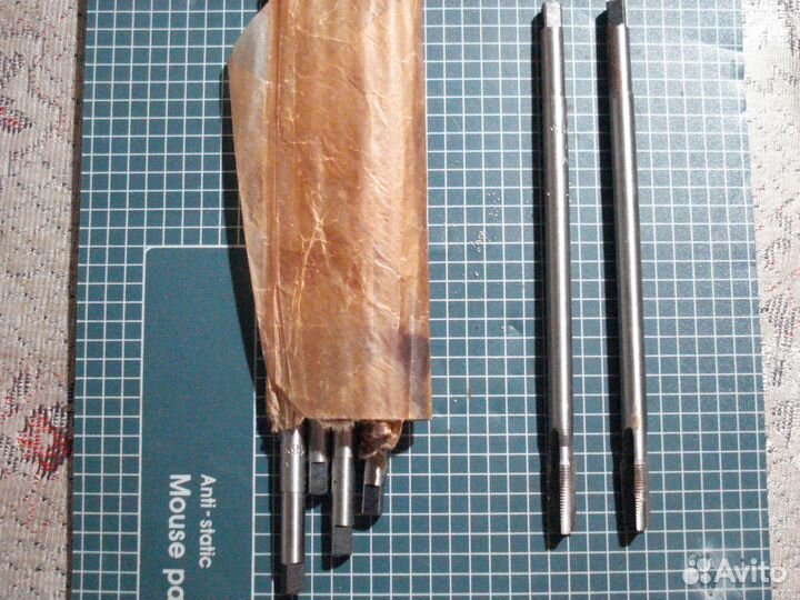 Метчики СССР гаечные М 8,свёрла,плашки