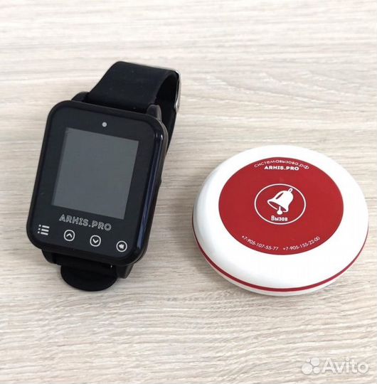 Кнопка вызова персонала и часы в салон красоты