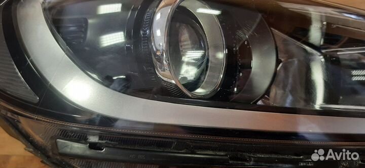 Фара правая Hyundai Elantra VI AD