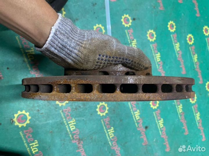 Тормозной диск передний Kia Carens