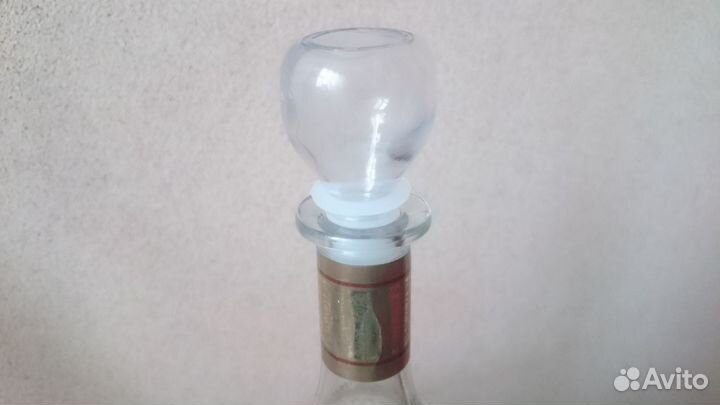 Бутылки водочные.Графинные