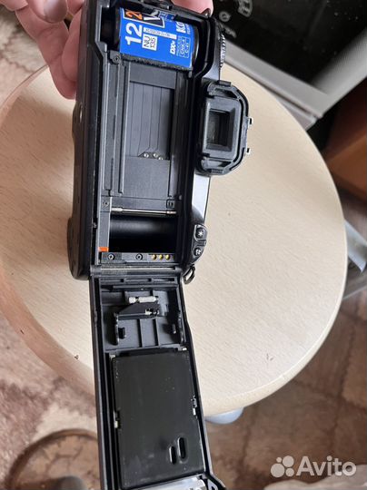 Зеркальный фотоаппарат пленочный Canon EOS 500