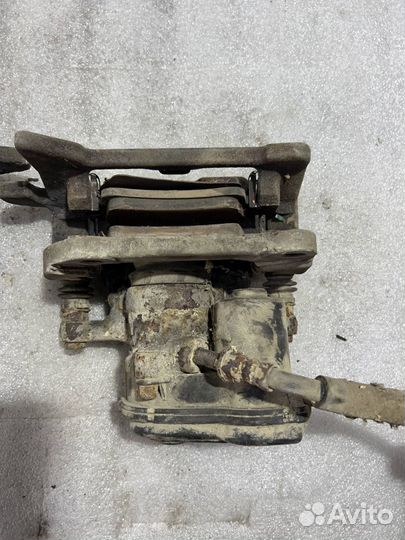 Суппорт задний Audi A4 B8