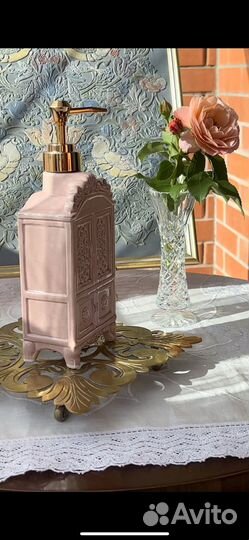 Дозатор для жидкого мыла в винтажном стиле