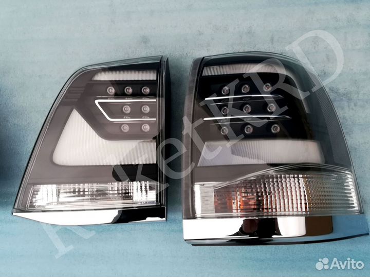 Задние фонари Land Cruiser 200 Бело-Черные