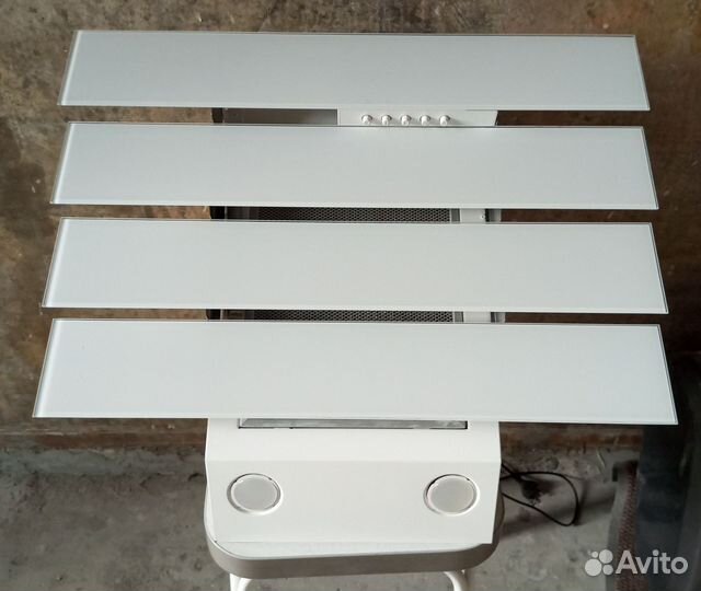 Кухонная вытяжка Maunfeld Cascada Quart 60 белый