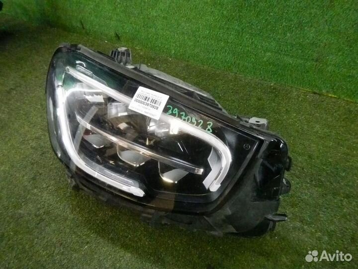 Фара правая Mercedes-Benz GLC