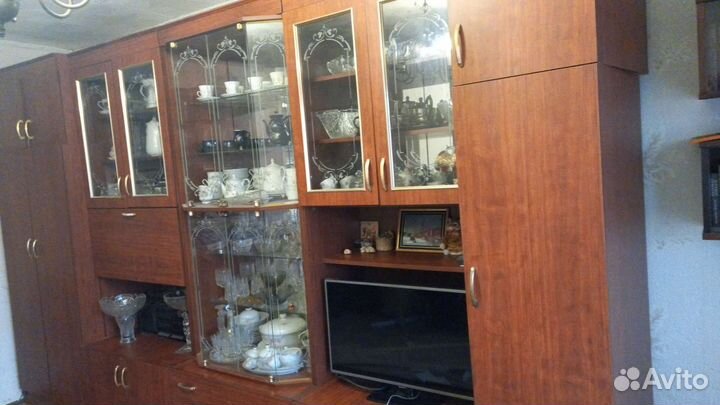 Стенка в гостиную бу