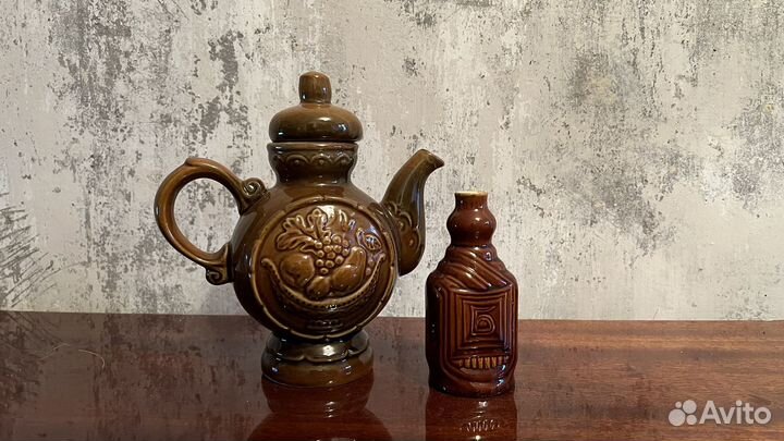 Керамический чайничек / графин с крышкой