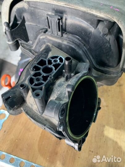 Коллектор впускной Audi А6 C6 2.8 CCE 2008-2010