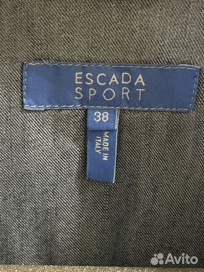 Джинсовая куртка женская Escada оригинал