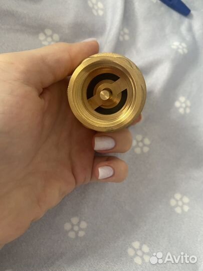 Обратный клапан для насоса