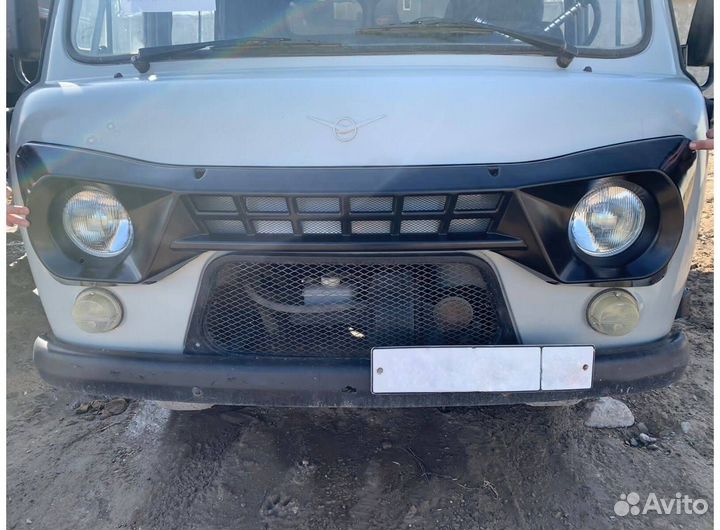 Накладка на фары УАЗ 452, Буханка