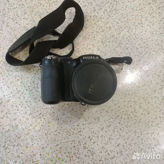 Фотоаппарат fujifilm finepix s 18 xзумом