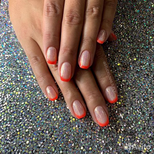 Маникюр гель-лак