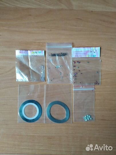 Наклейки, стразы для маникюра