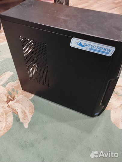 Корпус для пк ATX с нижним бп