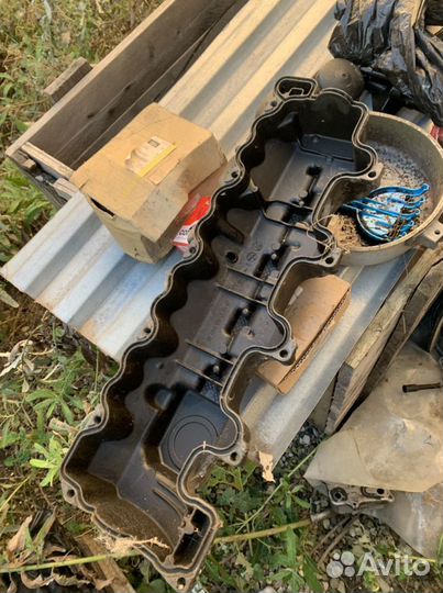 Клапанная крышка Mercedes m113