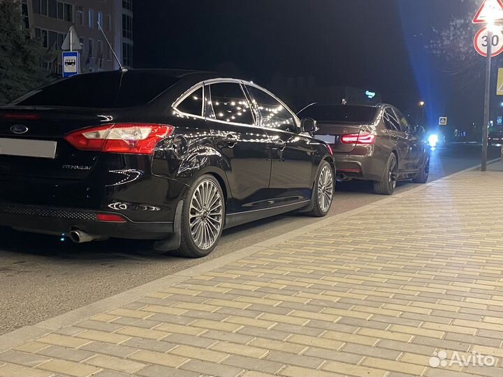 Ford Focus 2.0 МТ, 2013, 200 000 км