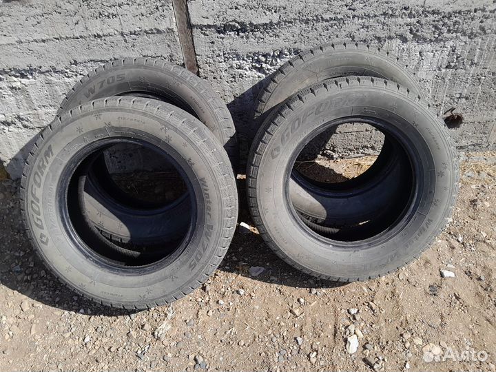 Goform W705 215/65 R16