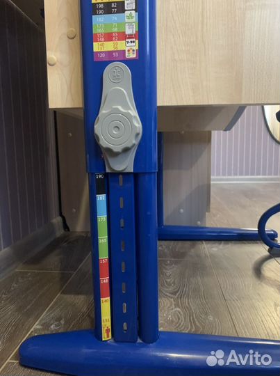 Детский стол парта