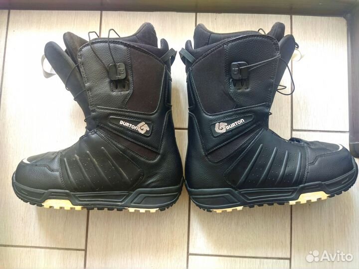 Сноубордические ботинки burton