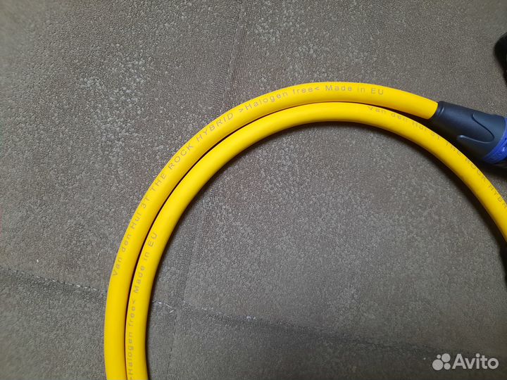 Van Den Hul The Rock Hybrid (3T) XLR 0,8m