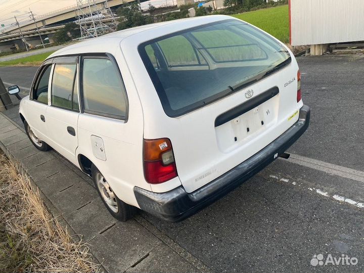 Зеркало на крыло левое Toyota Corolla wagon EE102V