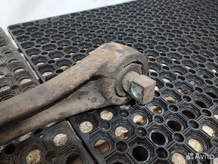 Тяга реактивная Volvo FH, Volvo FM