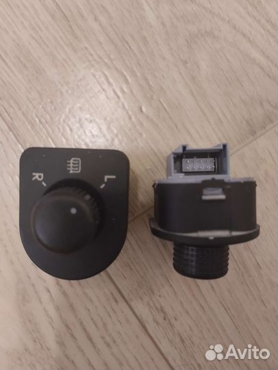 Блок управления зеркалами VW Golf 4, Passat b5,b5+