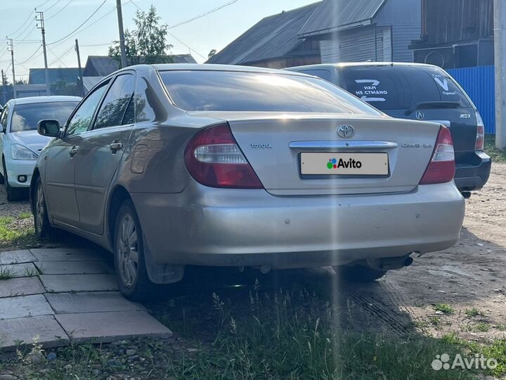 Toyota Camry 2.4 AT, 2002, 296 000 км