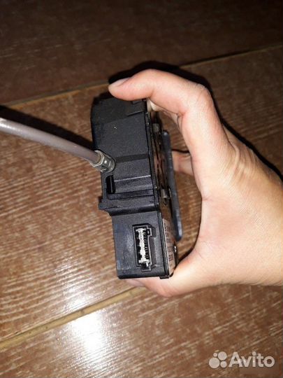 Замок багажника chevrolet cruze