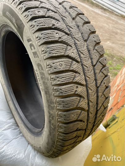 Bridgestone Ice Cruiser 7000S 205/55 R16