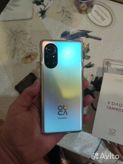 HUAWEI Nova 8, 8/128 ГБ