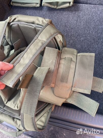 Бронежилет в сборе, с плитами и доп. защитой