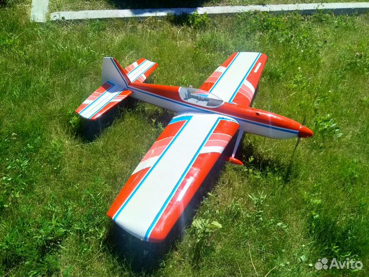 Авиамодель пилотажная кордовая