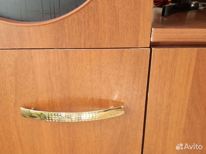 Стенка в гостиную