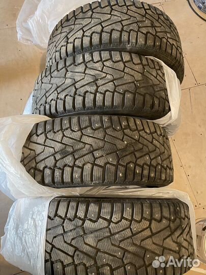 Pirelli Ice Zero 225/45 R19