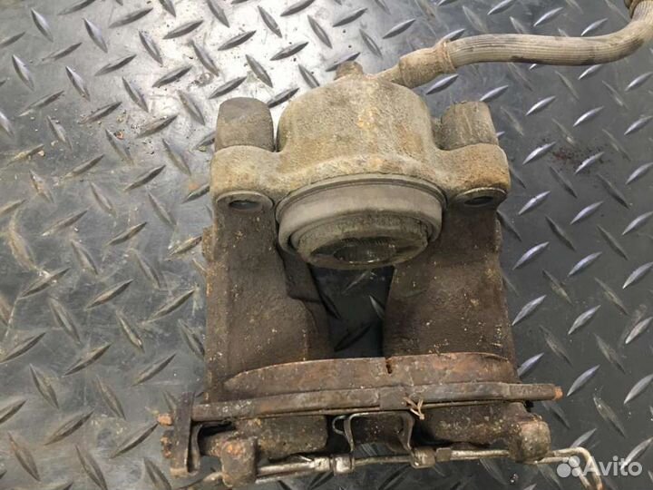 Суппорт перед/право на Opel Astra G / Classic