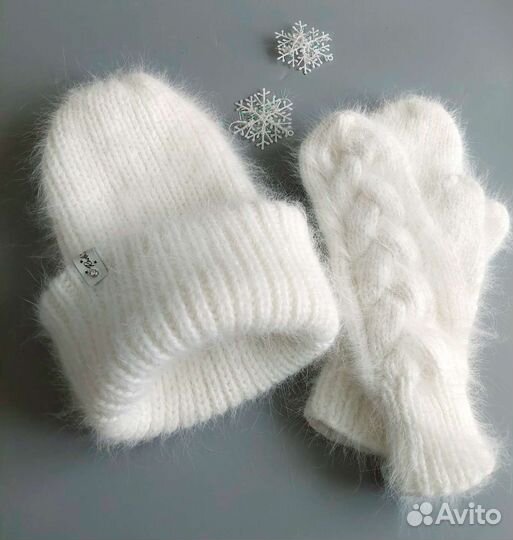 Шапки женские ручная работа