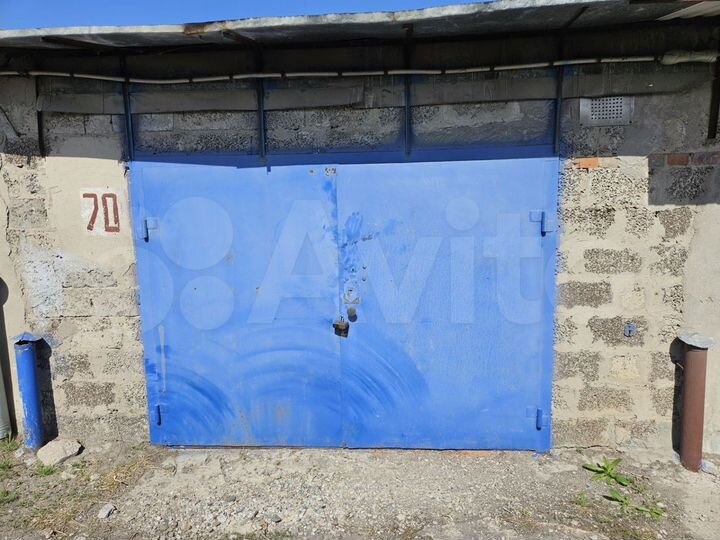 Гараж, > 30 м²