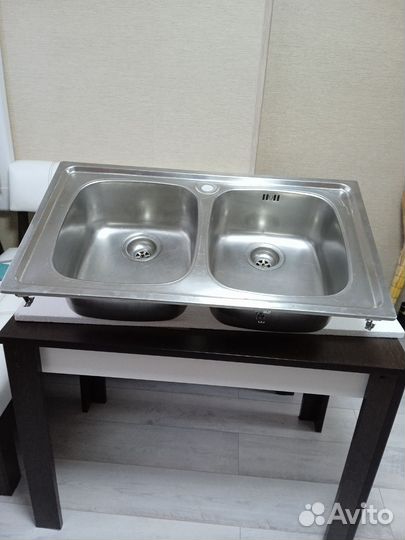 Мойка с краном