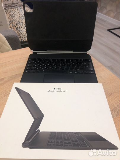 Apple magic keyboard для iPad pro 11