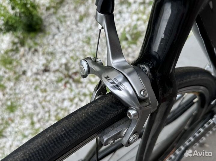 Размер S Карбоновый шоссейный на Shimano 105