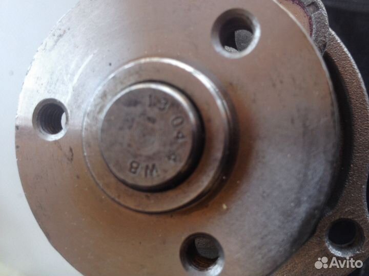 Помпа форд Фокус 3 и 1 бу