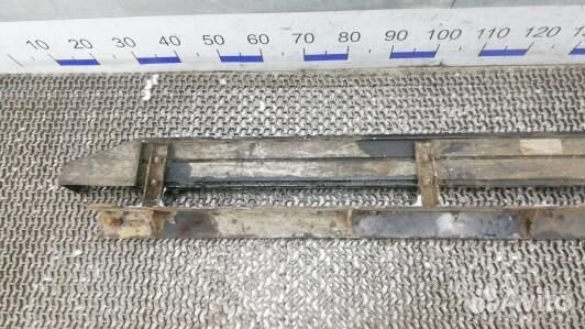 Подножка внешняя декоративная toyota RAV 4 ZSA3 (1